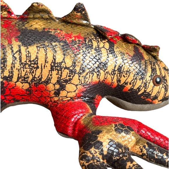 Rare Realistic 26" Reptile Plush | Gila Monster Lizard Soft Sculpture Art Toy - Picture 8 of 16